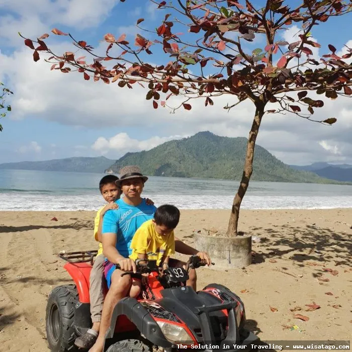 Wisata Pantai Prigi yang menawan.