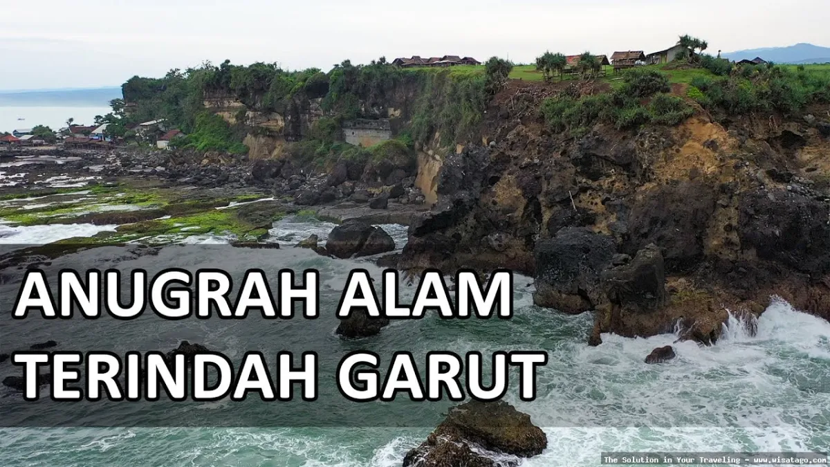wisata Pantai Rancabuaya Garut yang indah
