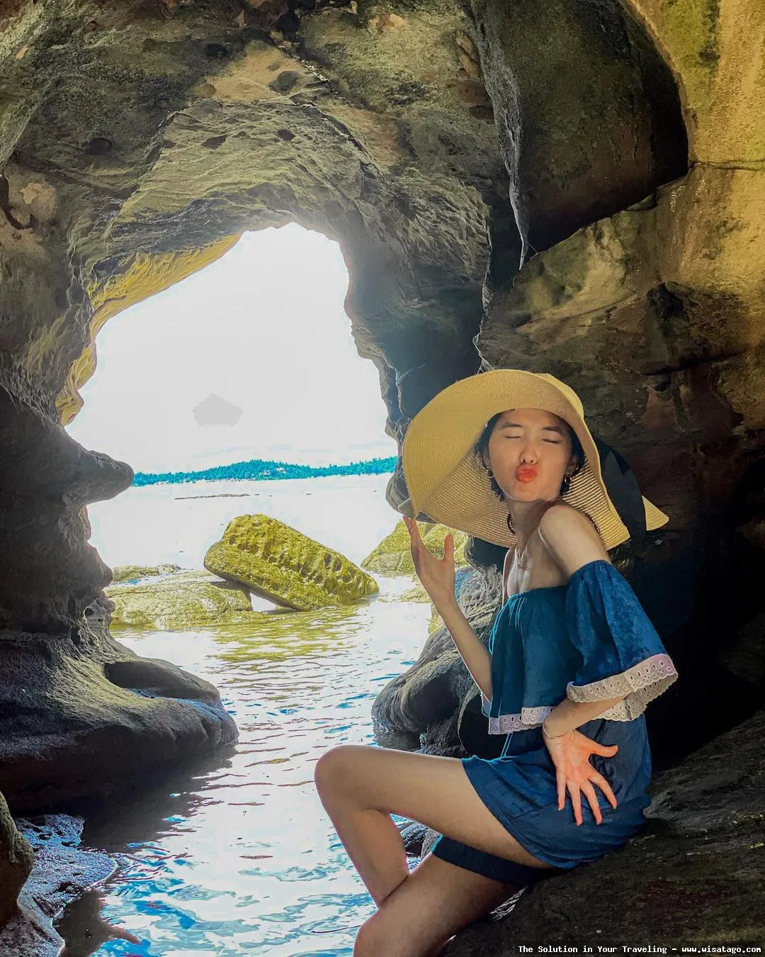 Wisata Pantai Reviola yang memukau