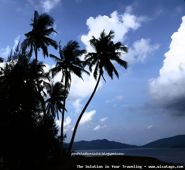 Wisata Pantai Romantis, pasir putih indah