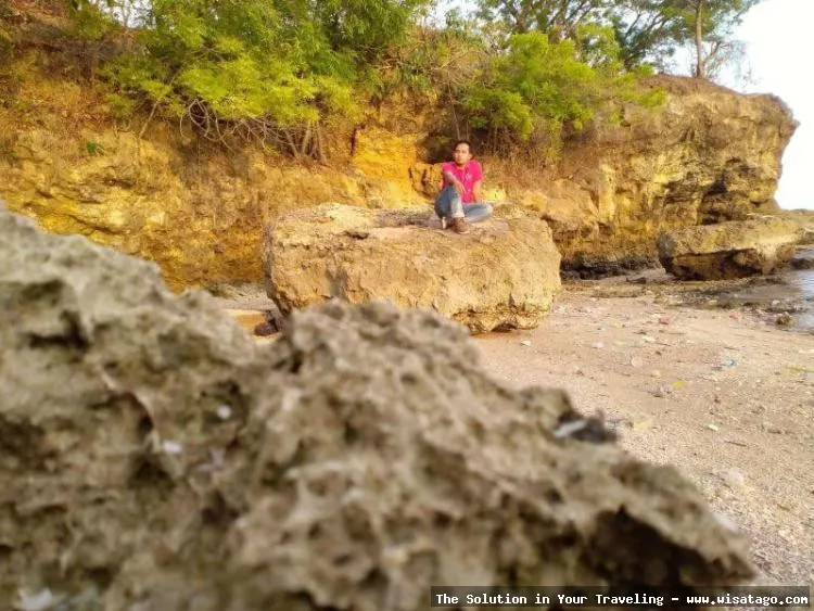 wisata Pantai Rongkang Madura mempesona