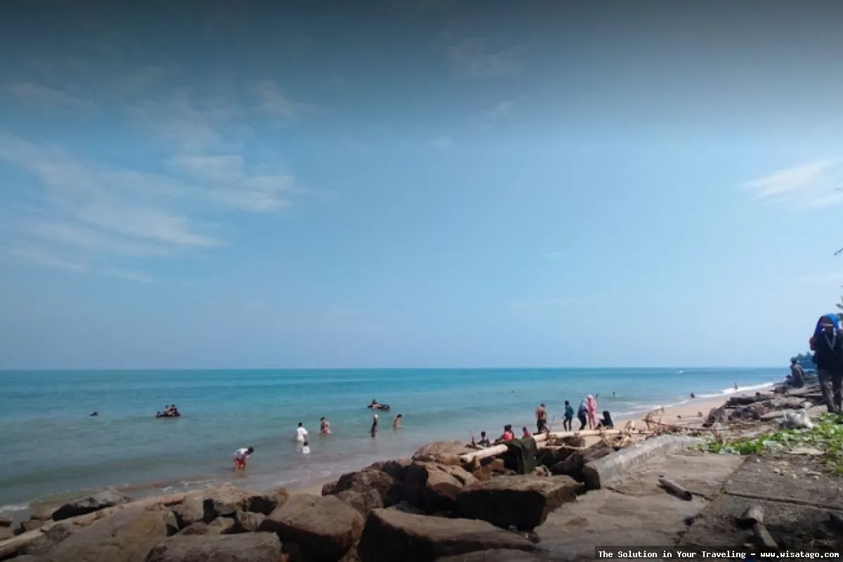 Wisata Pantai Sambolo yang mempesona