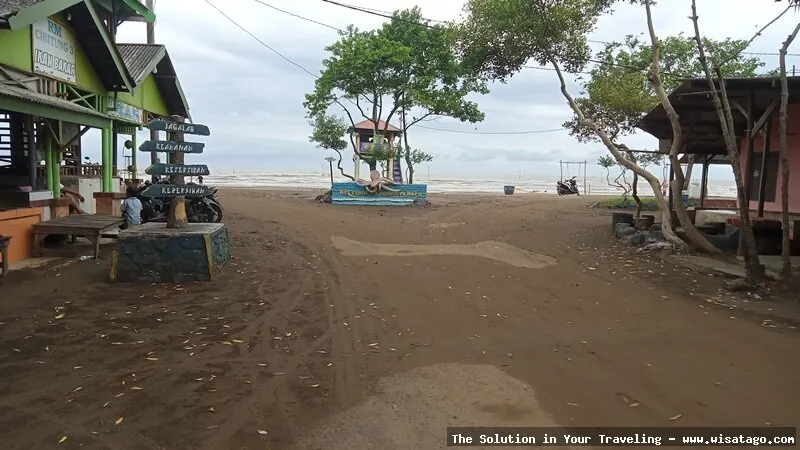 Wisata Pantai Samudera Baru Karawang indah