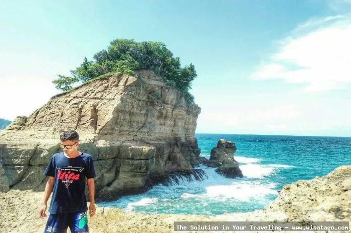 Wisata Pantai Sanggar yang menawan hati