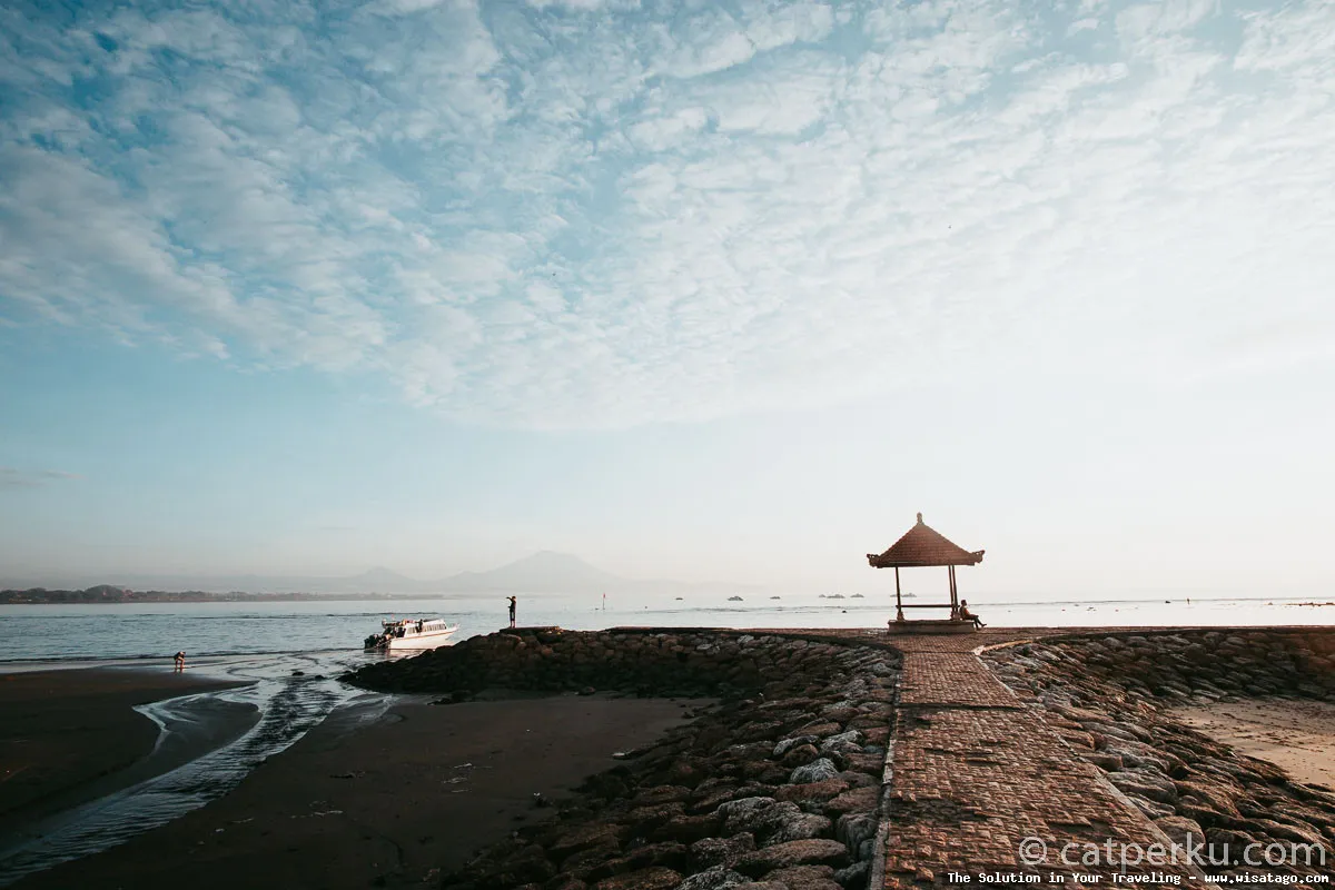 wisata Pantai Sanur Bali menawan