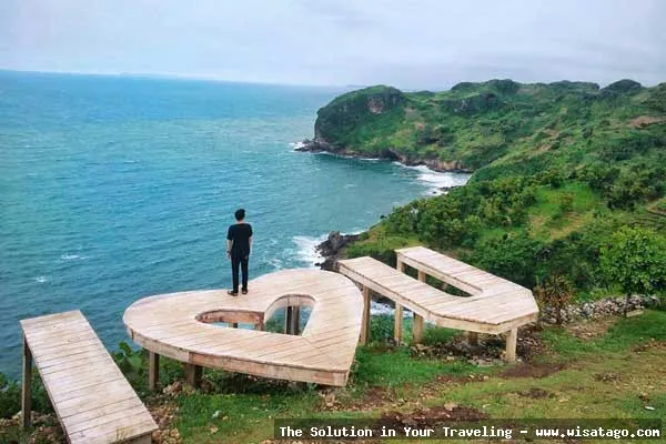 Wisata Pantai Sawang yang mempesona