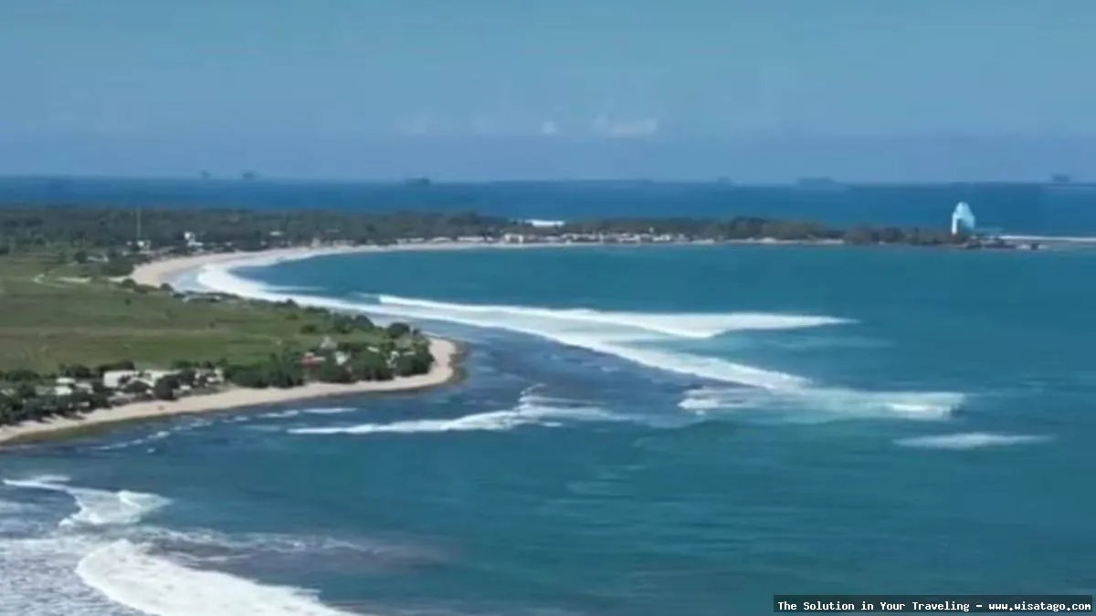 wisata Pantai Sayang Heulang Garut