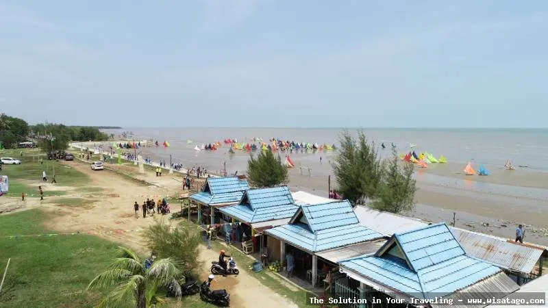 Wisata Pantai Selat Rangsang yang memukau