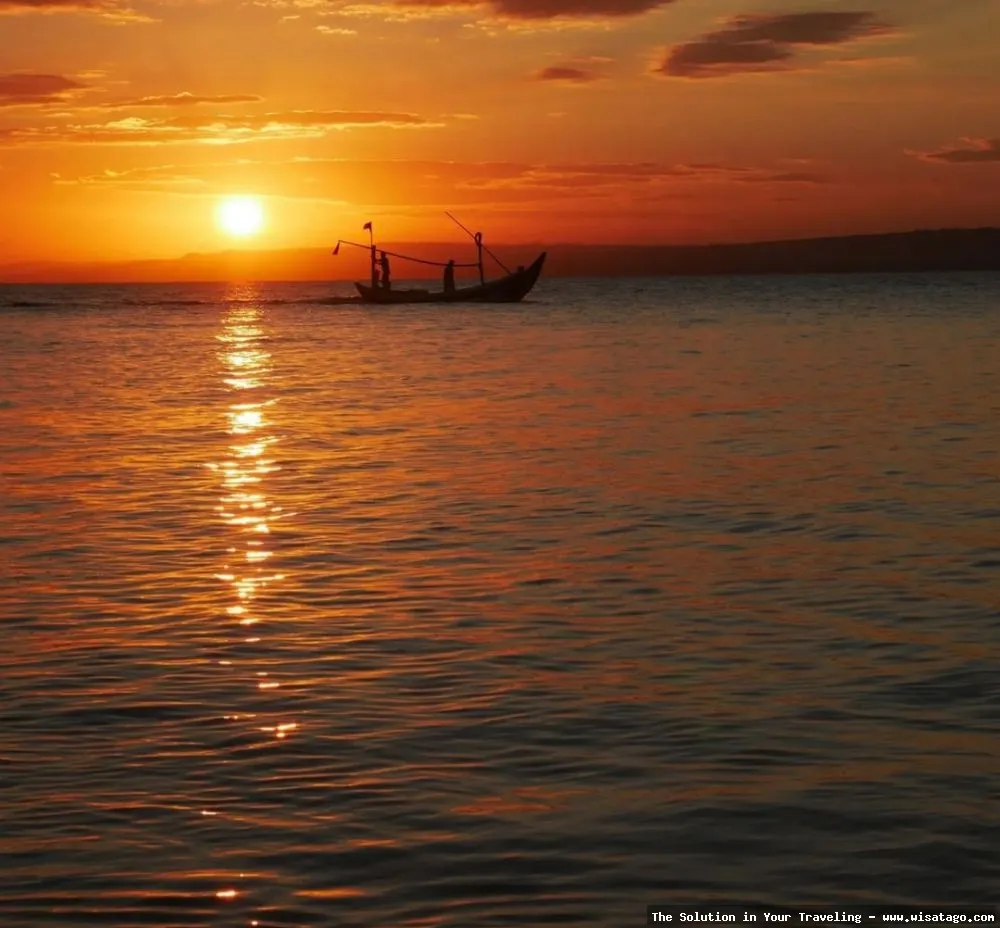 Wisata Pantai Sembilan yang mempesona.