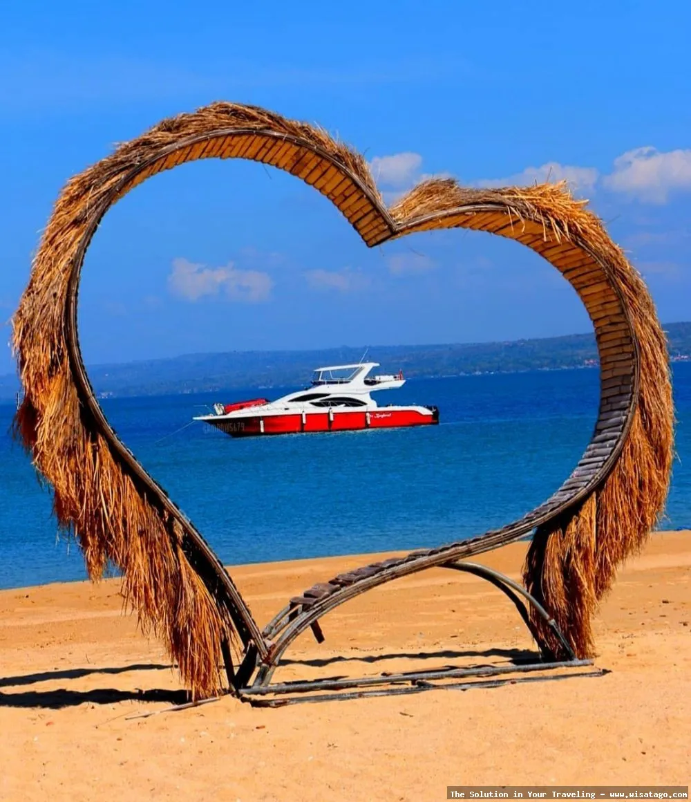 wisata Pantai Sembilan yang menawan