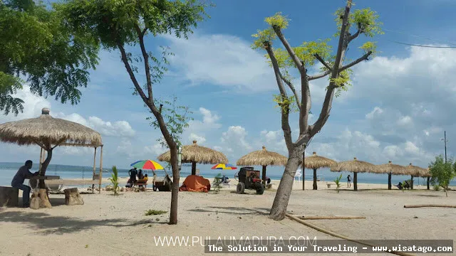 wisata Pantai Sembilan yang memukau