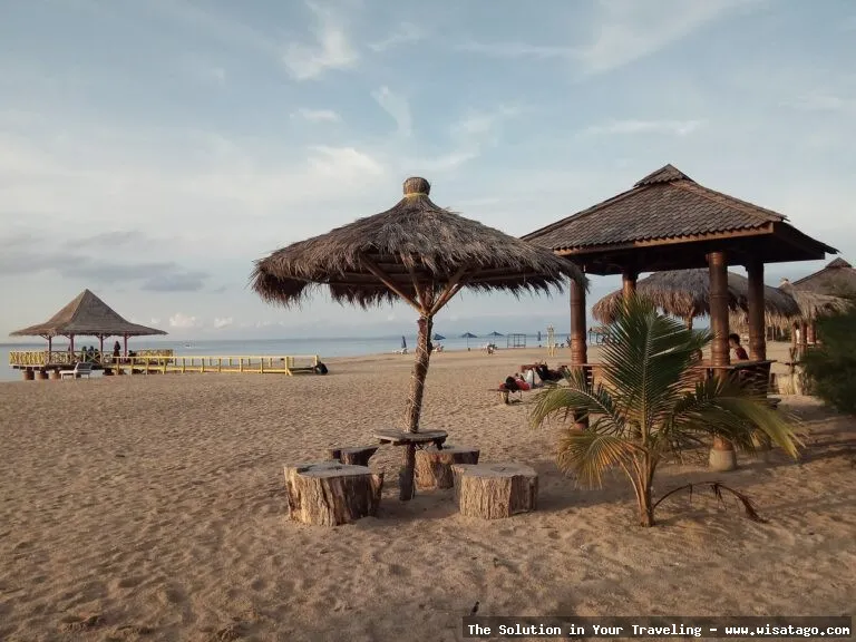 Wisata Pantai Sembilan, keindahan bahari