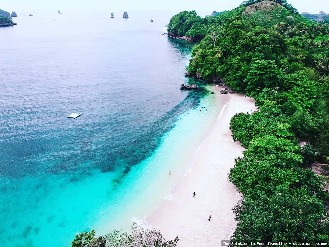 wisata Pantai Sendang Biru nan indah