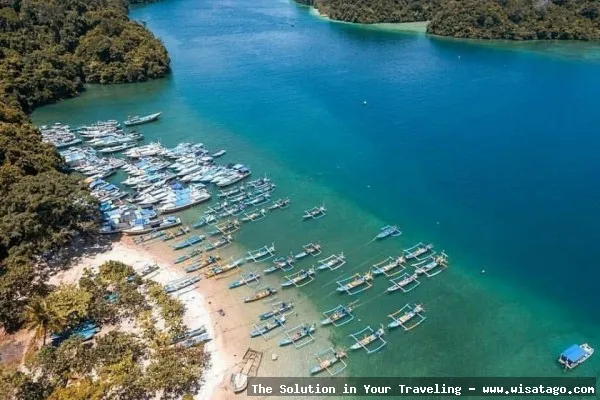 wisata Pantai Sendang Biru yang memukau