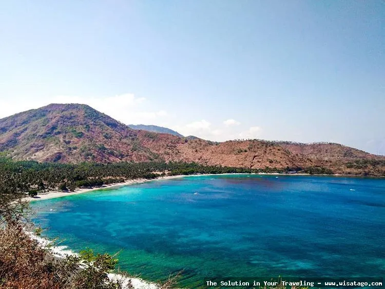 wisata Pantai Senggigi yang mempesona