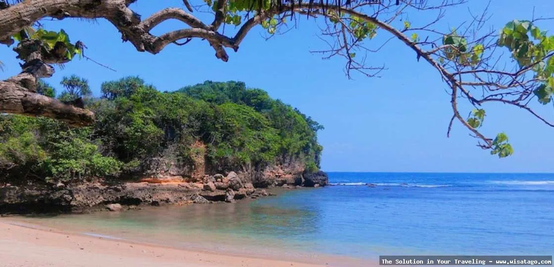 Wisata Pantai Sengiap yang mempesona.