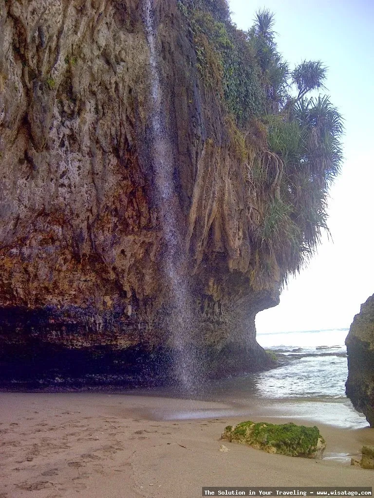 wisata Pantai Seruni yang memukau