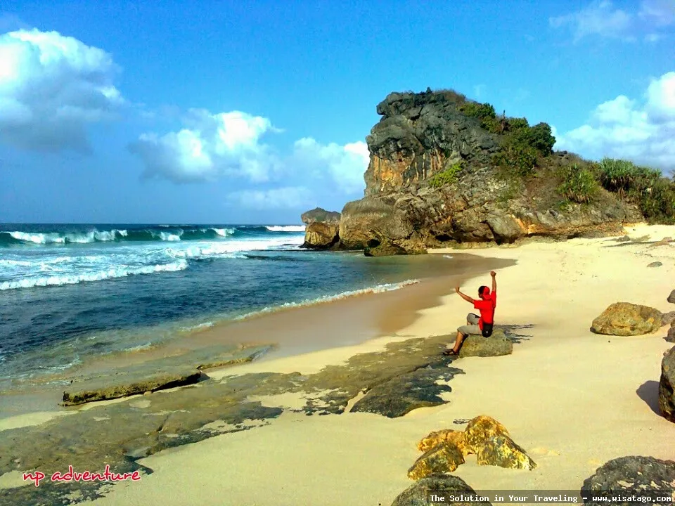 Wisata Pantai Seruni yang mempesona.