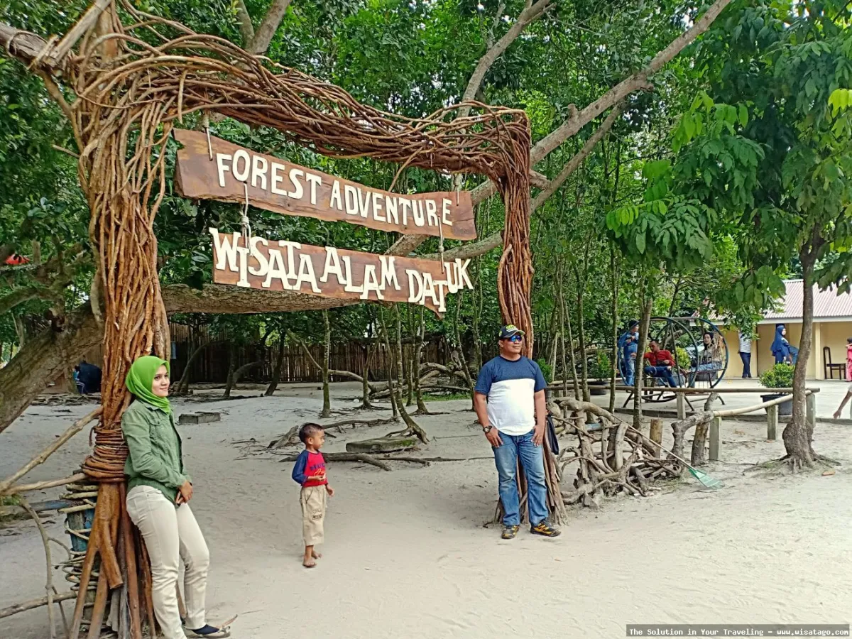 wisata Pantai Tanjung Datuk mempesona