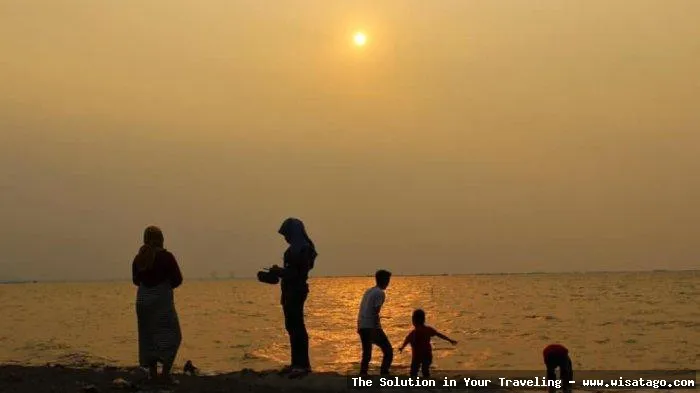 wisata Pantai Tanjung Kait yang indah
