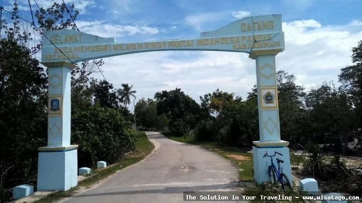 wisata Pantai Tanjung Melolo indah mempesona