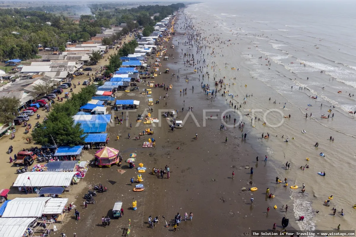 Wisata Pantai Tanjung Sawang yang indah
