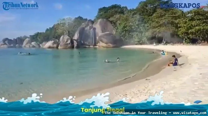 Wisata Pantai Tanjung Tinggi yang indah