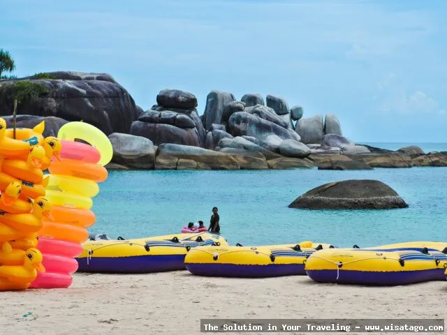 Wisata Pantai Tanjung Tinggi nan eksotis
