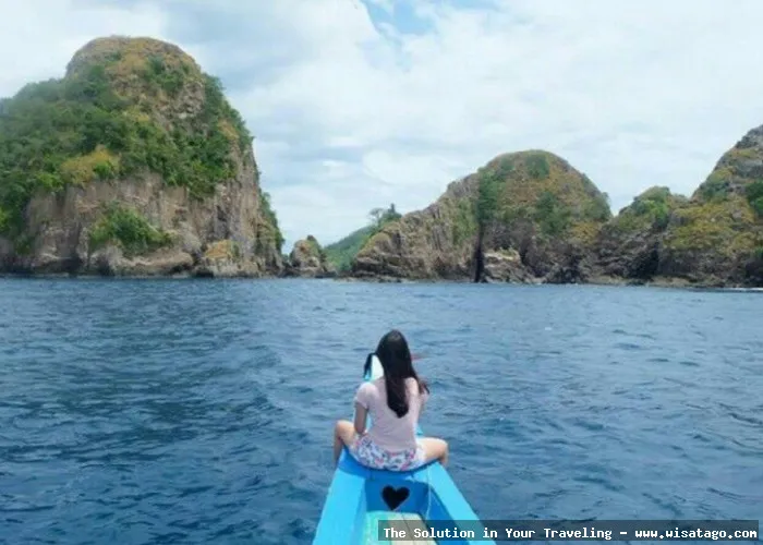 wisata Pantai Tapak Kera yang indah