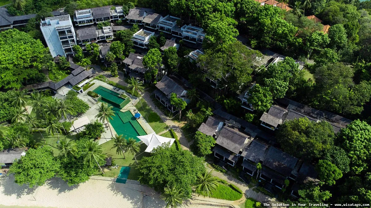 Wisata Pantai Turi yang mempesona.