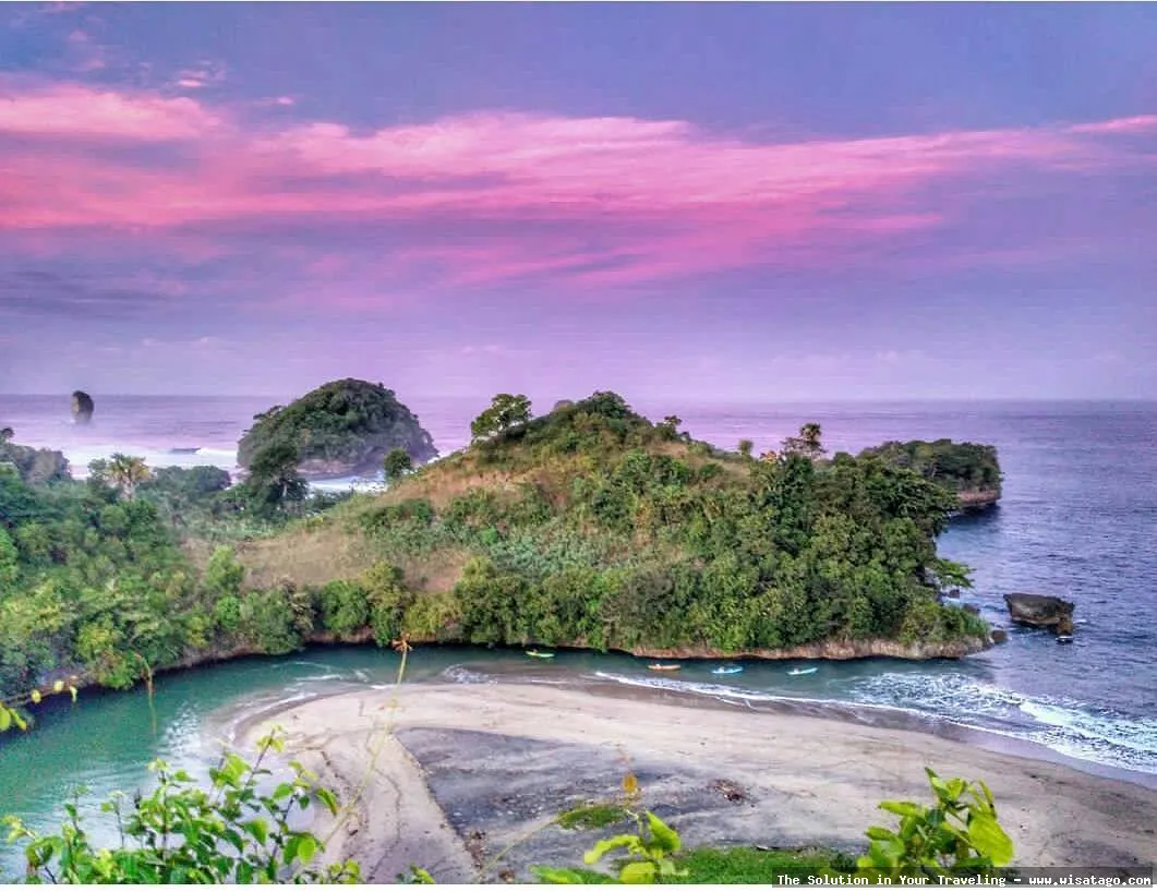 wisata Pantai Ungapan yang mempesona