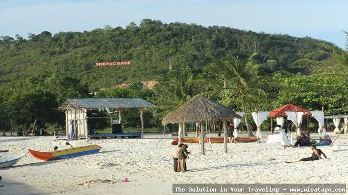 wisata Pantai Viovio yang mempesona