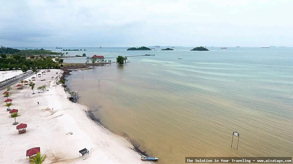 Wisata Pantai Viovio yang menawan