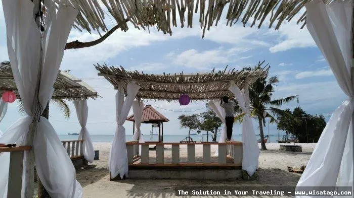 Wisata Pantai Viovio yang menawan