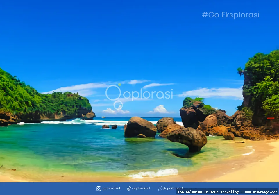 Wisata Pantai Watu Leter nan indah