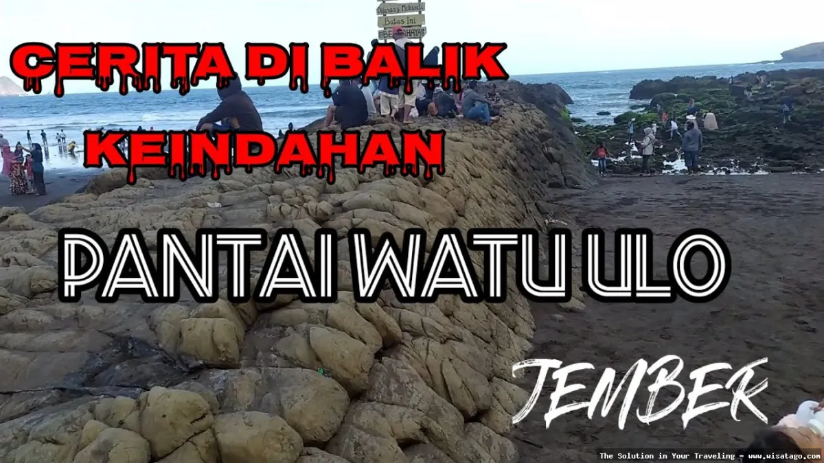 Wisata Pantai Watu Ulo Jember menawan.