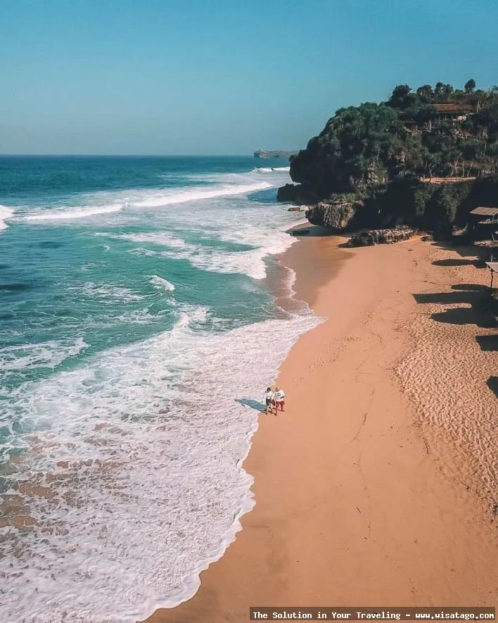wisata Pantai Watulawang, pemandangan indah