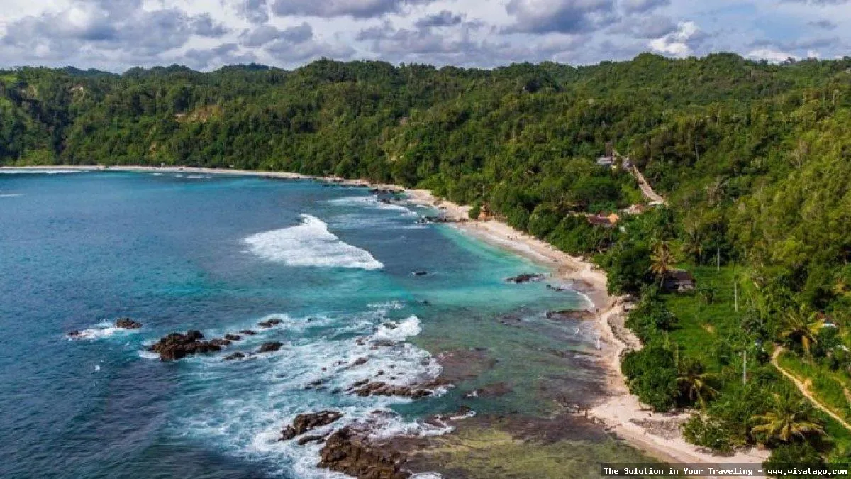 wisata Pantai Wediombo Gunungkidul eksotis menawan