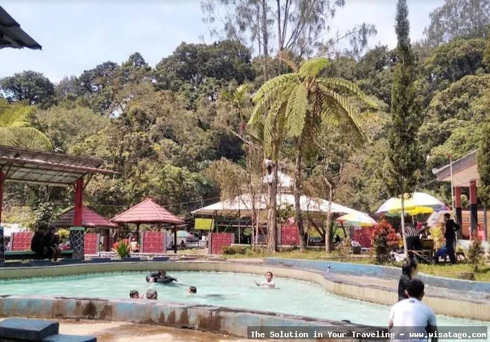 wisata Pemandian Air Panas Cangar sejuk