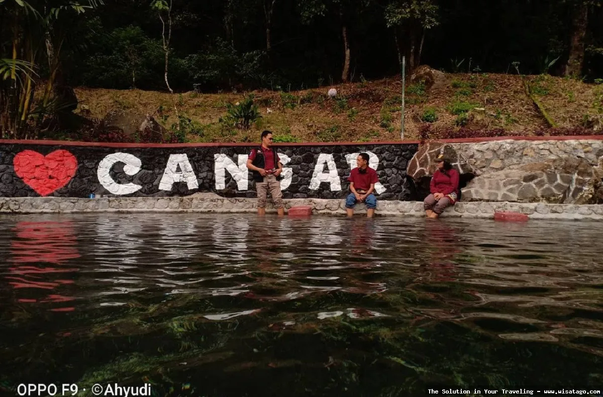 Wisata Pemandian Air Panas Cangar segar