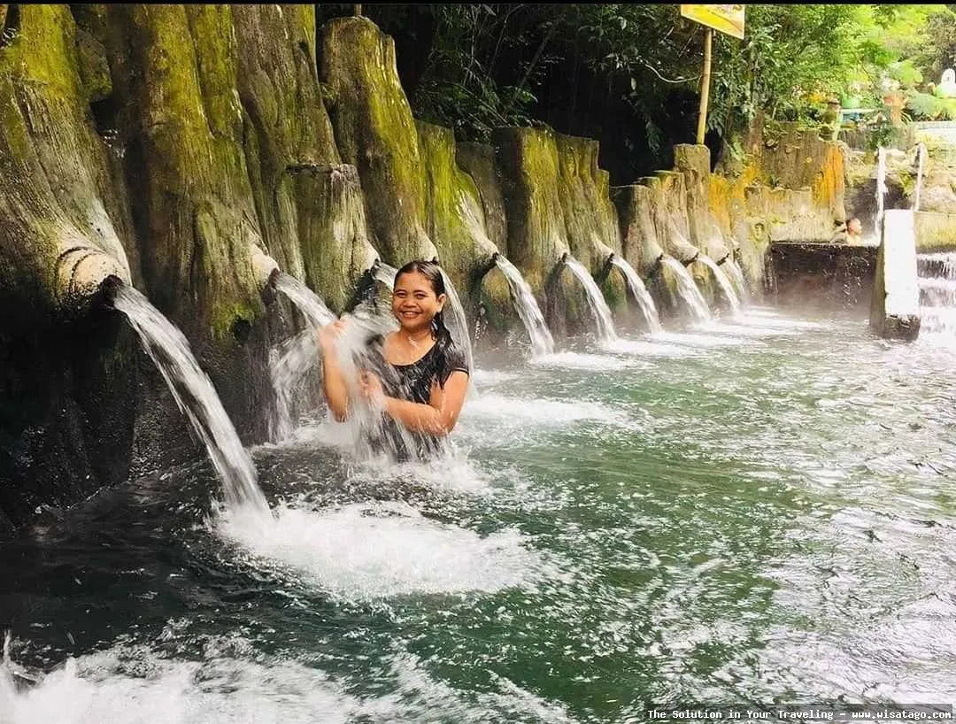 wisata Pemandian Air Panas Songgoriti yang menyegarkan
