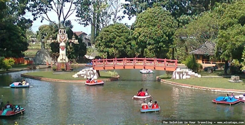 Wisata Pemandian Air Panas Songgoriti alami