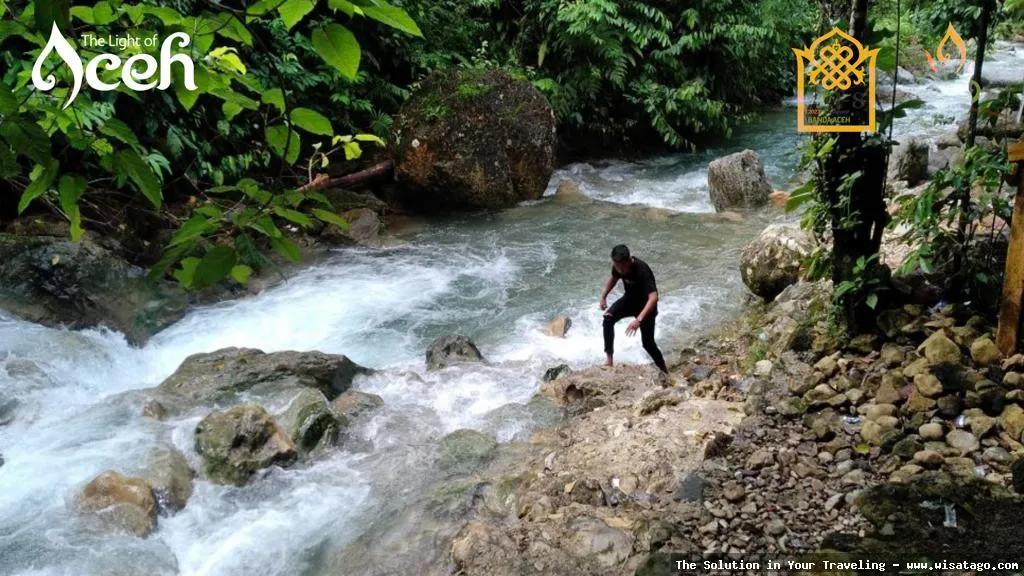 Wisata Pemandian Krueng Jalin yang asri
