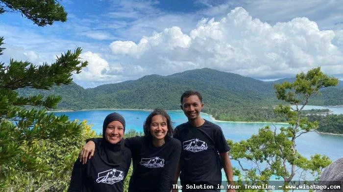 wisata Pulau Ayam yang menawan