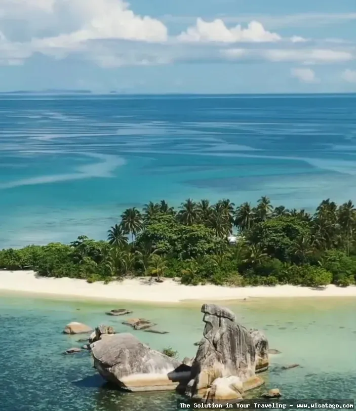 Wisata Pulau Belanding yang memukau