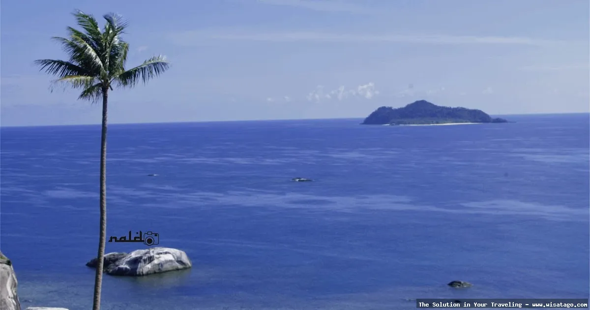 Wisata Pulau Bunguran, pantai berpasir putih