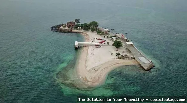 wisata Pulau Cipir yang memukau