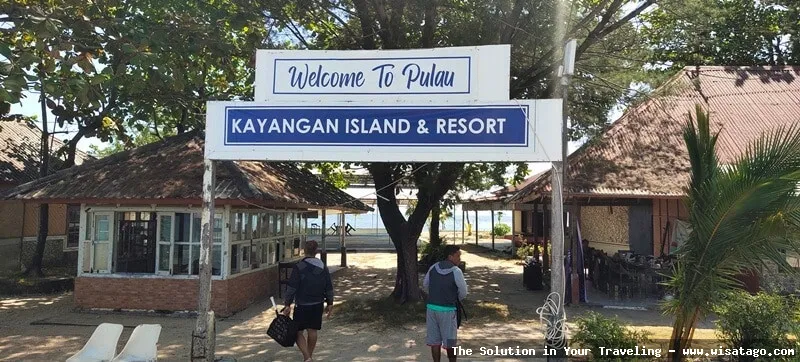 Wisata Pulau Kayangan yang mempesona.