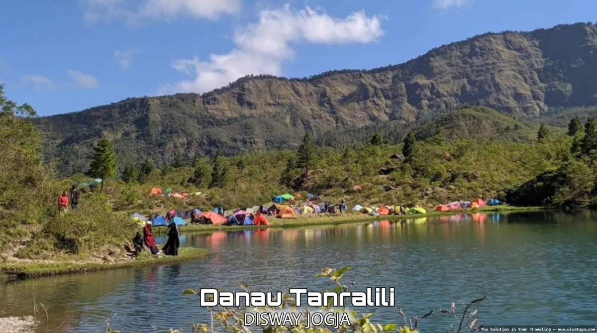 Wisata Pulau Kayangan yang mempesona