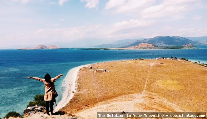 Wisata Pulau Kenawa yang mempesona